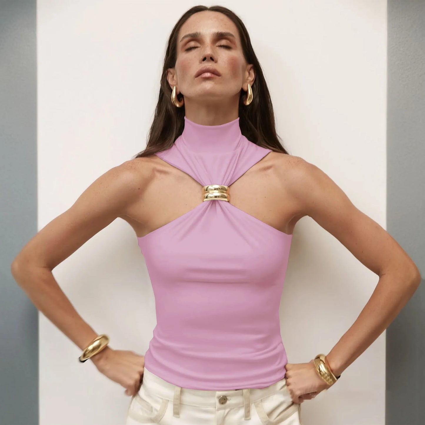 Fashionable Women s Halter Top with Chic Ring Detailing Flattering Fit and Trendy Bare Shoulder Design - Perfect for