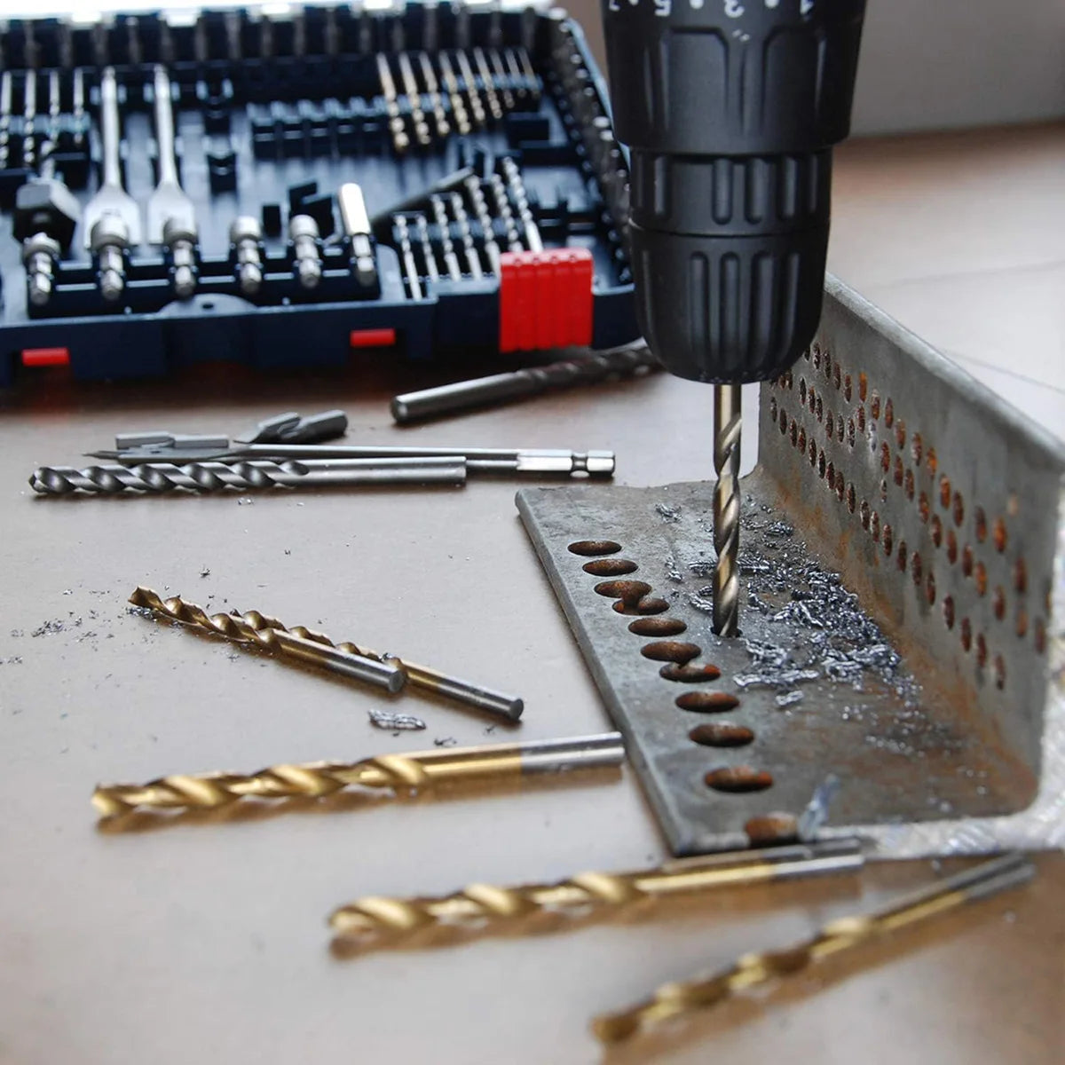 100pcs Drill Bit Set,100 Pieces Impact Driver Bits & Screwdriver Bits Set,for Drilling Metal,Wood,Masonry and Plastic,Cement