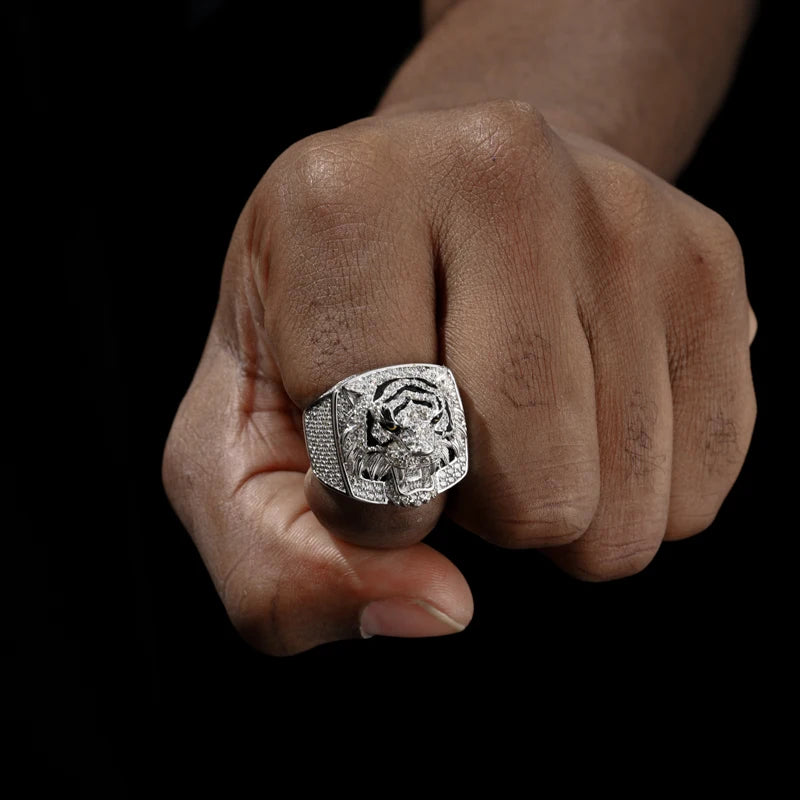 D VVS Moissanite Fierce Tiger Ring For Men 925 Sterling Silver Top Quality Exquisite Animal For Man Hip Hop Bling Jewelry Gifts