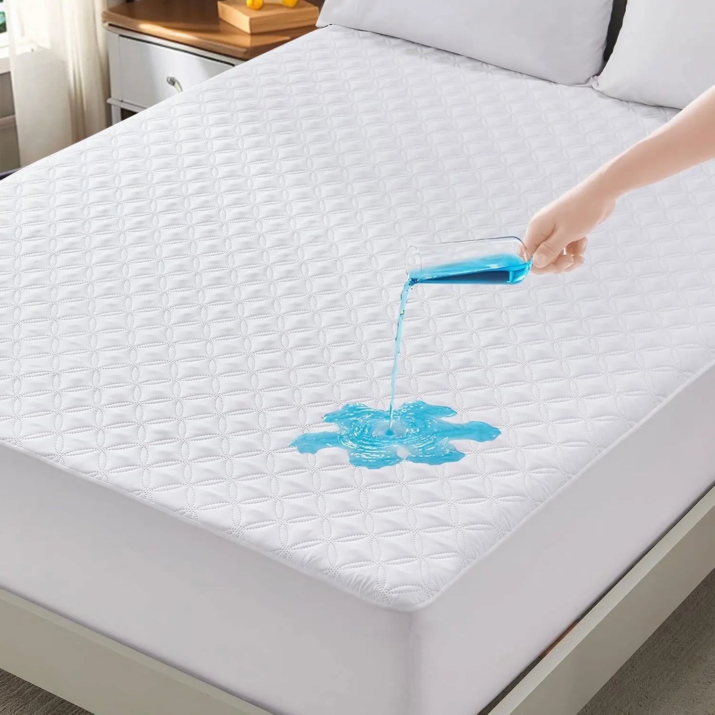Waterproof Mattress Protector, Noiseless Mattress Pad with Deep Pocket, Soft Breathable Dirt-Proof Bed Mattress Cover Washable - TrendForce25